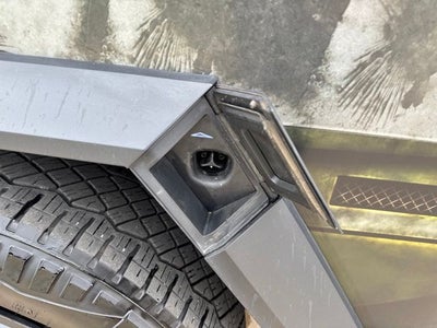 2024 Tesla Cybertruck Cyberbeast