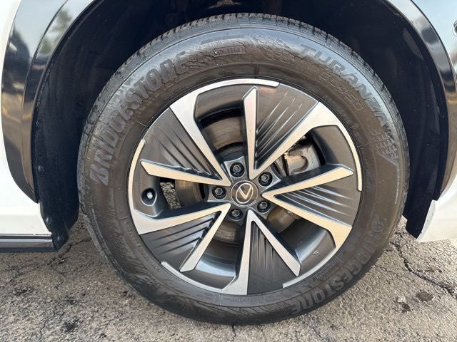 2023 Lexus RZ 450e Premium