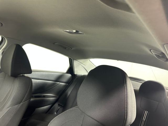 2022 Hyundai Elantra Hybrid Blue