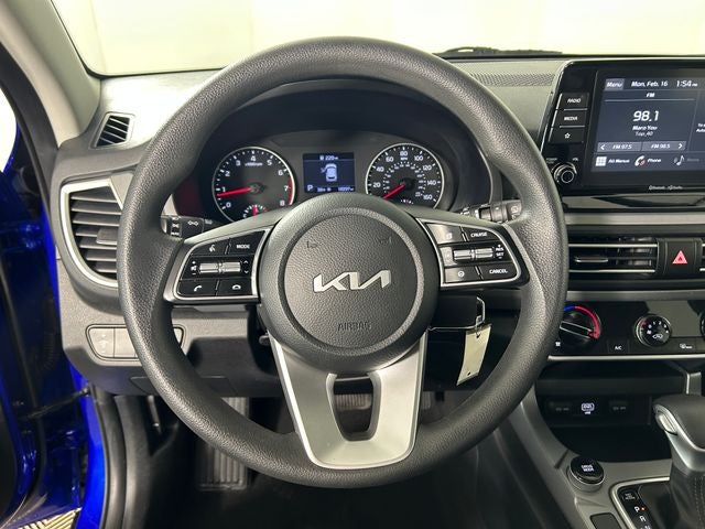 2023 Kia Seltos LX