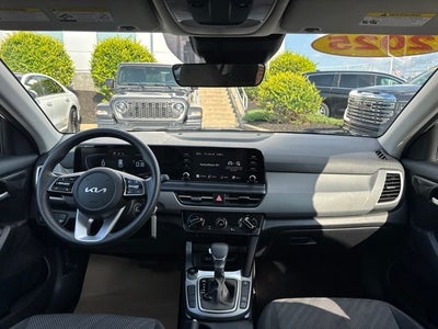 2025 Kia Seltos LX