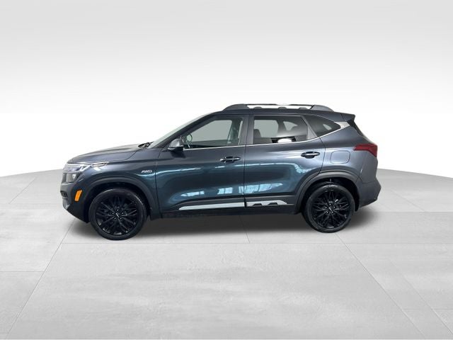 2022 Kia Seltos Nightfall