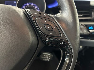 2020 Toyota C-HR XLE