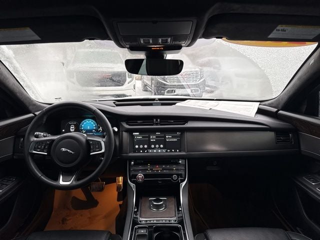 2020 Jaguar XF 30t Checkered Flag Limited Edition