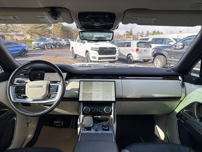 2023 Land Rover Range Rover SE