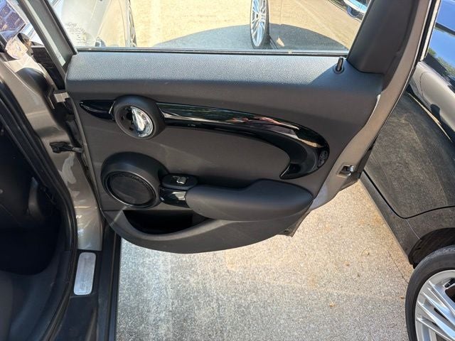 2019 MINI Cooper S Cooper S