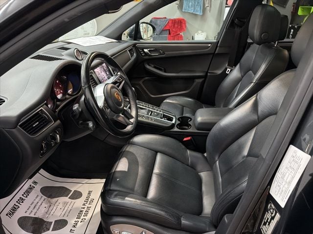 2018 Porsche Macan Sport Edition