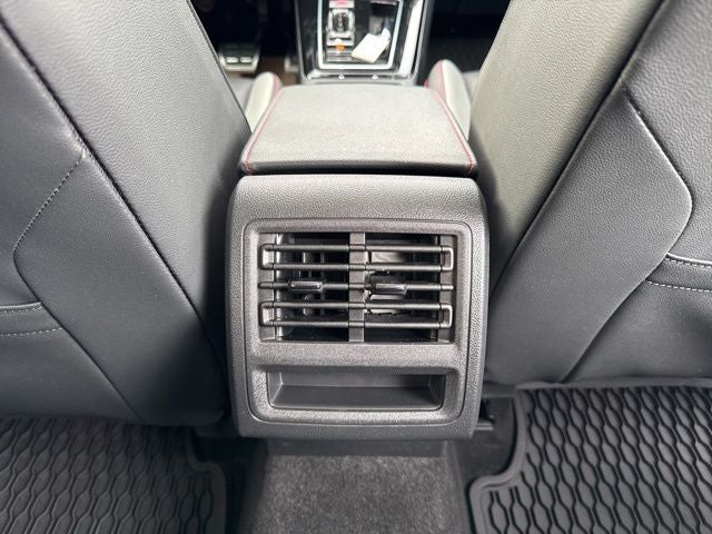 2024 Volkswagen Golf GTI 2.0T SE