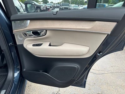 2025 Volvo XC90 B6 Ultra 2025.5