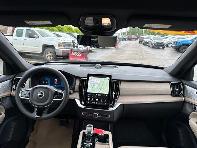 2025 Volvo XC90 B6 Ultra 2025.5