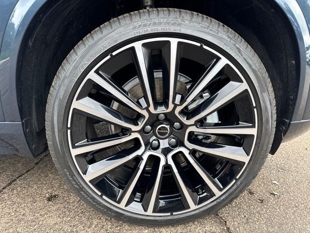 2025 Volvo XC90 B6 Ultra 2025.5