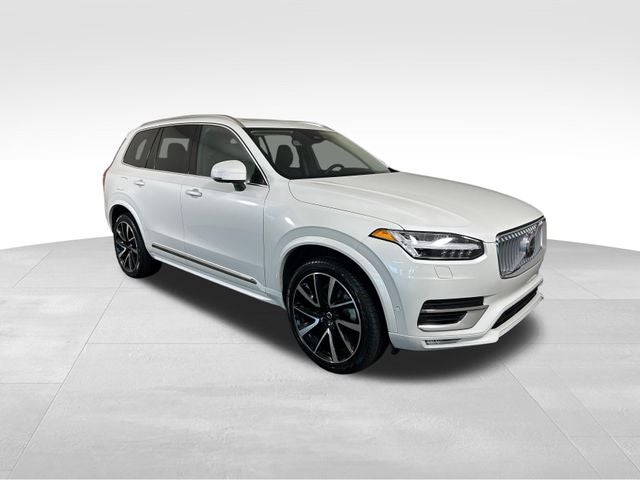 2023 Volvo XC90 B6 Plus 7-Seater
