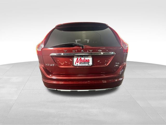 2016 Volvo XC60 T6 Drive-E
