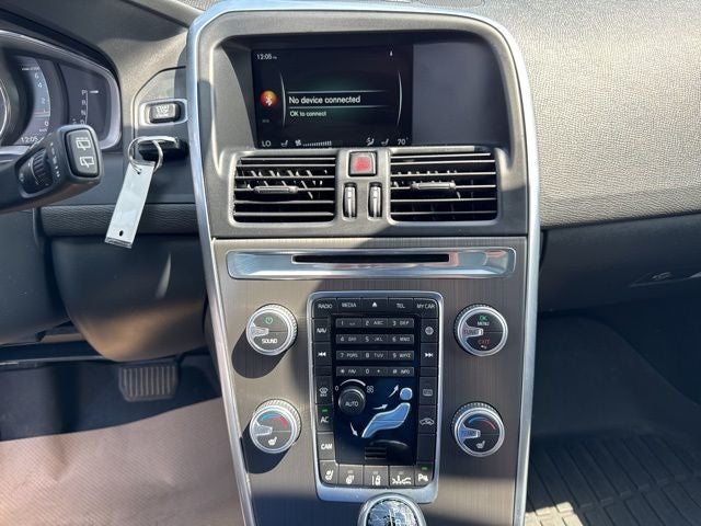 2016 Volvo XC60 T6 Platinum